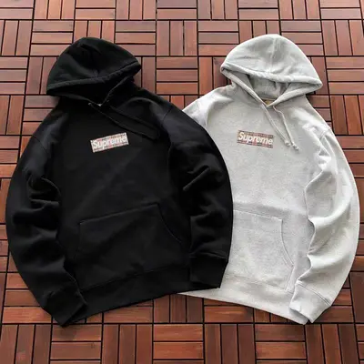 ￥~219 S🔥P🔥E🔥E & B🔥RB🔥RRY HOODIE FLEECE 77032456 (im 180CM 68KG iwear size M in the photo)
