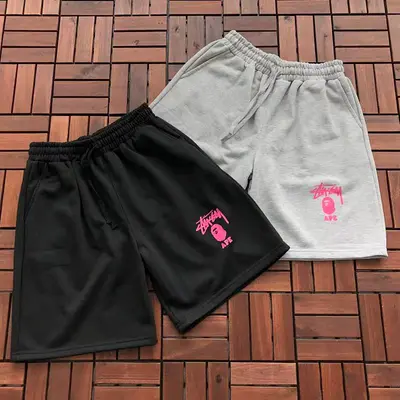 ￥129 ST🔥S🔥Y & BAPE SHORTS 88032538 (im 176CM 58KG iwear size S in the photo)