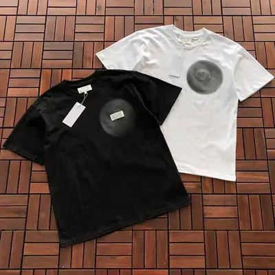 ￥~79 M🔥IS🔥N M🔥R🔥IE🔥A T-SHIRT 77032502 (im 176CM 58KG iwear size 46 in the photo)