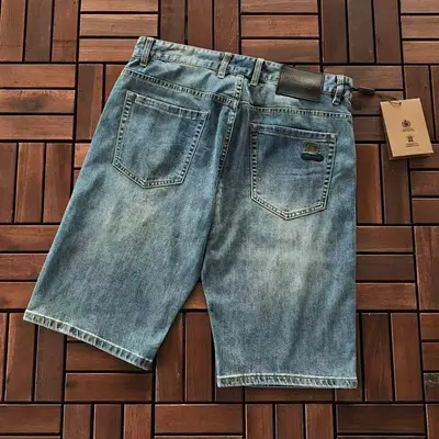￥~165 B🔥RB🔥RRY SHORTS JEANS 66032546 (im 180CM 68KG iwear size 31 in the photo)
