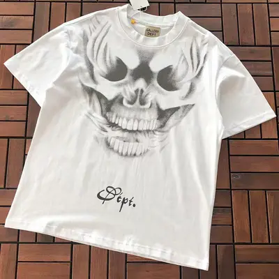 ￥~99 GALLERY DEPT T-SHIRT 66032520 (im 180CM 68KG iwear size M in the photo)