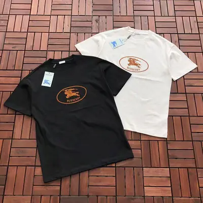 ￥~169 B🔥RB🔥RRY T-SHIRT 55032636 (im 176CM 58KG iwear size M in the photo)