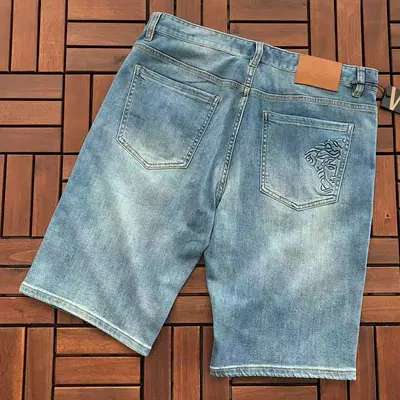 ￥~165 VE🔥SA🔥E SHORTS JEANS 66032628 (im 185CM 80KG iwear size 34 in the photo)