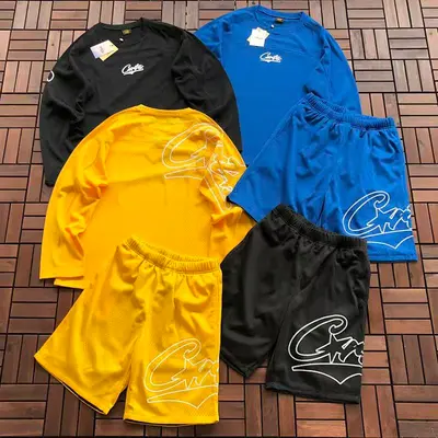 TOP¥~115 PANTS¥~89 C🔥RT🔥🔥Z LONG-SLEEVE SHORTS 77032769 (im 185CM 80KG iwear size M in the photo)