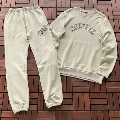 TOP￥~129 PANTS￥~125 C🔥RT🔥🔥Z SWEATER TROUSERS 77032786 (im 185CM 80KG iwear size M in the photo)