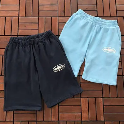 ￥~95 C🔥RT🔥🔥Z SHORTS 77032901 (im 185CM 80KG iwear size M in the photo)