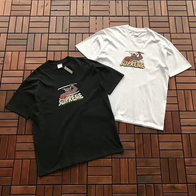 ￥~79 S🔥P🔥E🔥E T-SHIRT 77033004 (im 176CM 58KG iwear size M in the photo)