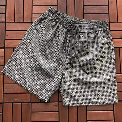 ￥ ~ 135 L🔥 SHORTS 55033069 (im 185CM 80KG iwear size M in the photo)