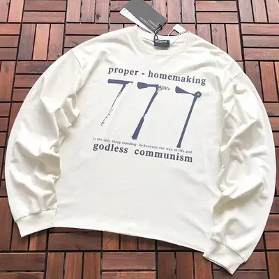 ￥~109 E.R.D LONG-SLEEVE 77033154 (im 185CM 80KG iwear size M in the photo)