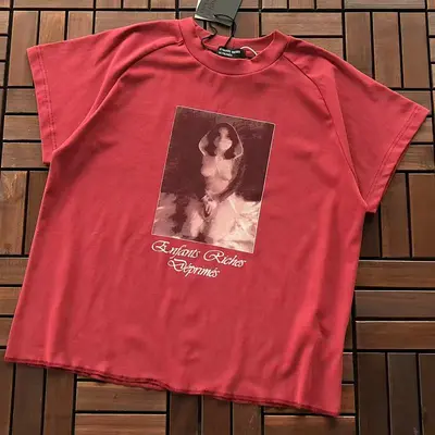 ￥~95 E.R.D T-SHIRT 77033140 (im 185CM 80KG iwear size M in the photo)