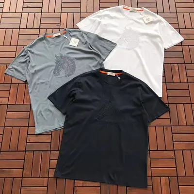 ￥~185 H🔥R🔥E🔥 T-SHIRT 66033133 (im 176CM 58KG iwear size XL in the photo)
