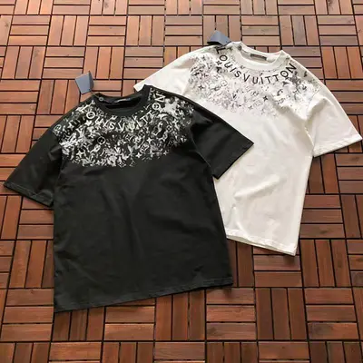 ￥~139 L🔥T-SHIRT 66040150 (im 185CM 80KG iwear size M in the photo)