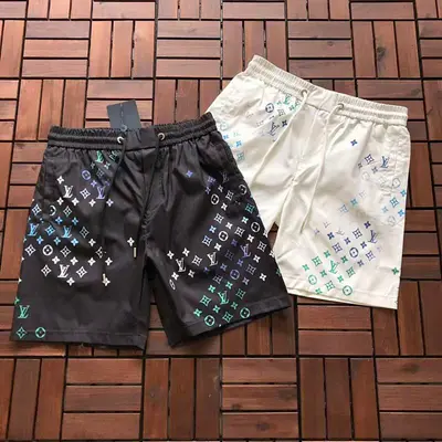 ￥~85 L🔥 SHORTS 77040165 (im 185CM 80KG iwear size L in the photo)