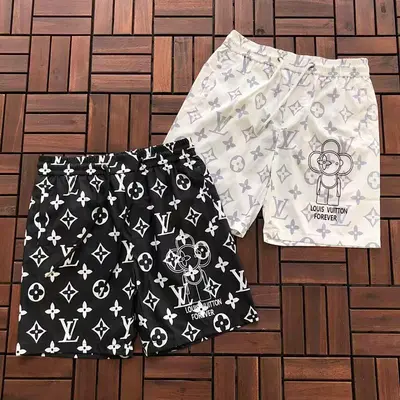 ￥~85 L🔥 SHORTS 77040154 (im 185CM 80KG iwear size L in the photo)