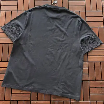 ￥~189 L🔥E🔥🔥 T-SHIRT 77040141 (im 185CM 80KG iwear size M in the photo)