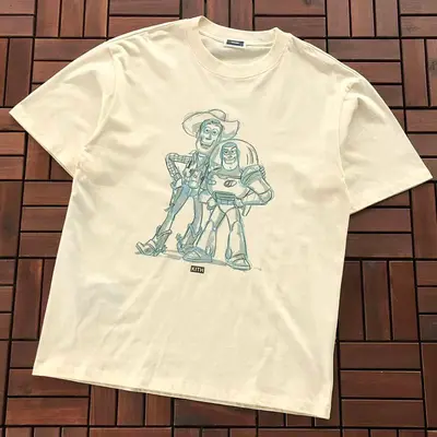 ￥129 K🔥T🔥& DISNEY T-SHIRT 88040223 (im 176M 58KG iwear size M in the photo)