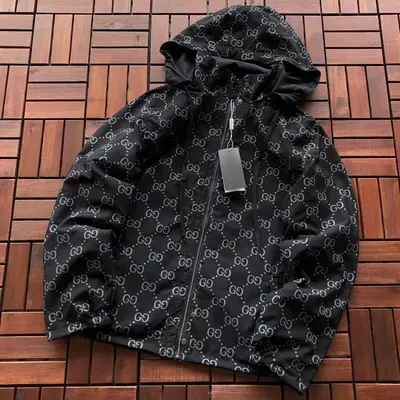 ￥239 G🔥C🔥I 88040267 (im 176M 58KG iwear size M in the photo)