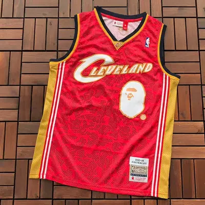 ￥ 85 NBA BASKETBALL 88040326 (im 185CM 80KG iwear size M in the photo)