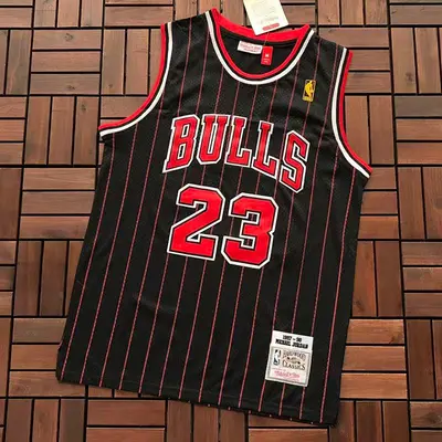 ￥ 79 NBA BASKETBALL 88040324 (im 185CM 80KG iwear size M in the photo)