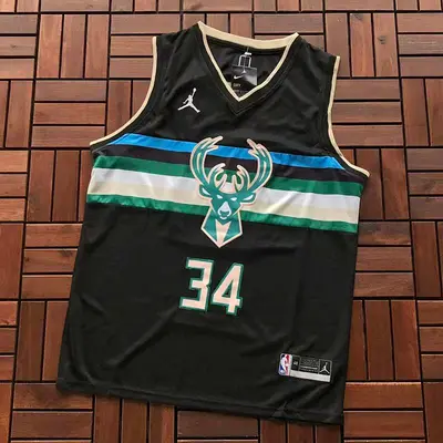 ￥ 79 NBA BASKETBALL 88040307 (im 176CM 58KG iwear size M in the photo)