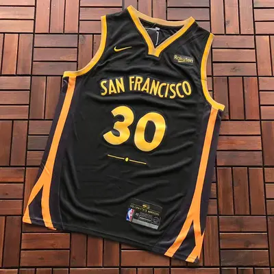 ￥ 79 NBA BASKETBALL 88040304 (im 176CM 58KG iwear size M in the photo)