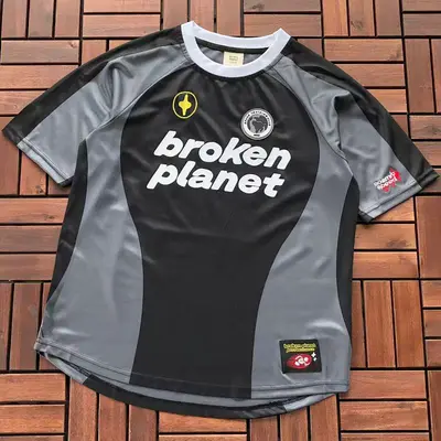 ￥~95 BROKEN PLANET T-SHIRT 77040230