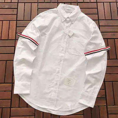 ￥169 TH🔥M B🔥🔥W🔥E LONG-SLEEVE 88040387 (im 176CM 58KG iwear size 1 in the photo)