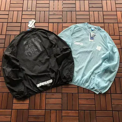 ￥169 UNDEFEATED JACKET 88040382 (im 176CM 58KG iwear size M in the photo)