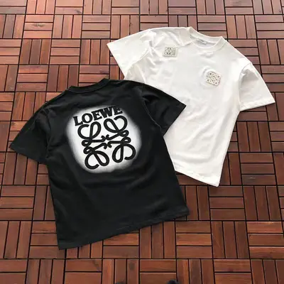 ￥~149 L🔥E🔥🔥 T-SHIRT 66040330 (im 176CM 58KG iwear size M in the photo)