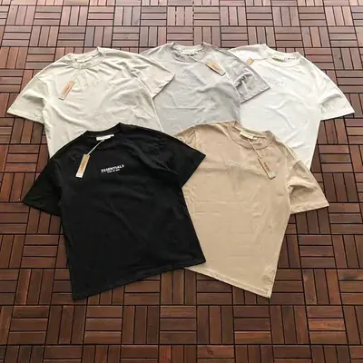 ￥~89 FOG T-SHIRT 77040526 (im 176CM 58KG iwear size M in the photo)