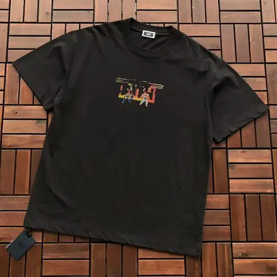 ￥129 K🔥T🔥 T-SHIRT 88040523 (im 185CM 80KG iwear size M in the photo)
