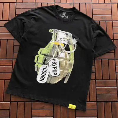 ￥~86 TH🔥T'S A AW🔥UL L🔥T OF C.. T-SHIRT 77040505 (im 176CM 58KG iwear size M in the photo)