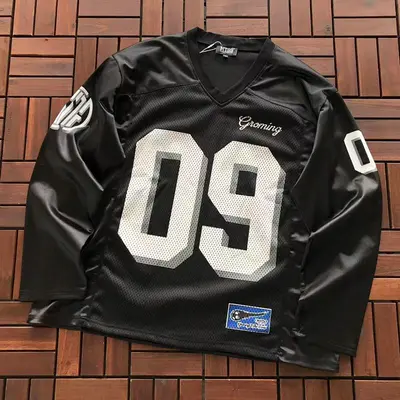 ￥~115 FASHION LONG-SLEEVE 77040709 (im 176CM 58KG iwear size M in the photo)