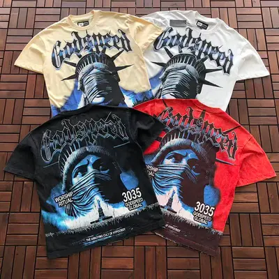 ￥~89 GODSPEED T-SHIRT 77040617 (im 176CM 58KG iwear size M in the photo)