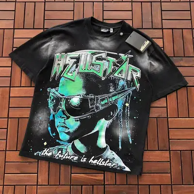 ¥~89 HELLSTAR T-SHIRT 77040676 (im 176CM 58KG iwear size M in the photo)