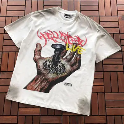 ¥~89 HELLSTAR T-SHIRT 77040661 (im 176CM 58KG iwear size M in the photo)