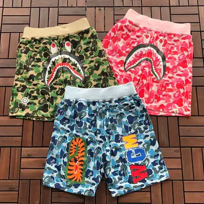 ¥~109 BAPE SHORTS 55040764 (im 185CM 80KG iwear size M in the photo)