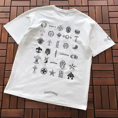 ￥~85 CH🔥OM🔥 HE🔥RTS T-SHIRT 77040856 (im 176CM 58KG iwear size M in the photo)