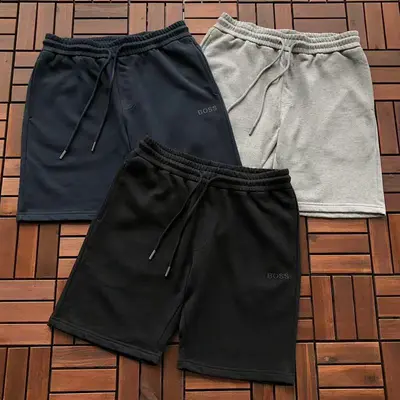 ￥~95 H🔥G🔥 B🔥🔥S SHORTS 66040854 (im 185CM 80KG iwear size L in the photo)