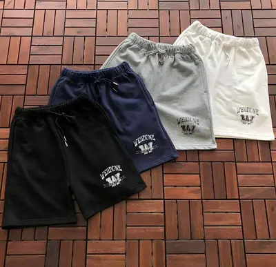 ￥~125 WE11DONE SHORTS 55040938 (im 185CM 70KG iwear size S in the photo)