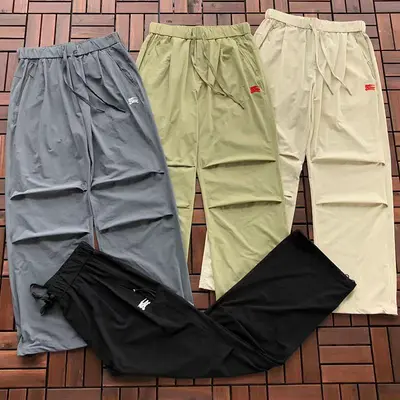 ￥~125 B🔥RB🔥RRY TROUSERS 66040963 (im 185CM 80KG iwear size M in the photo)