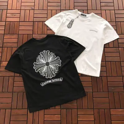 ￥~86 CH🔥OM🔥 HE🔥RTS T-SHIRT 77041040 (im 185CM 70KG iwear size M in the photo)
