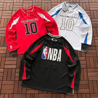 ￥~175 B🔥L🔥🔥🔥IA🔥A & NBA LONG-SLEEVE 77041098 (im 185CM 70KG iwear size 3 in the photo)