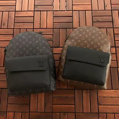 ￥355 L🔥BAG 88041001 (长26CM*宽40CM*高28CM)