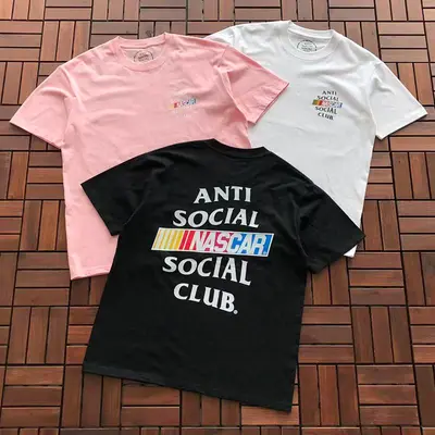 ￥~85 ANTI SOCIAL SOCIAL CLUB T-SHIRT 55041119 (im 185CM 70KG iwear size M in the photo)
