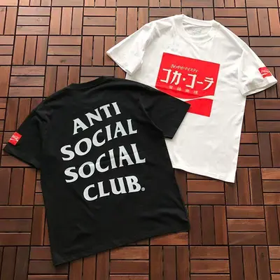 ￥~85 ANTI SOCIAL SOCIAL CLUB & COCACOLA T-SHIRT 55041282 (im 185CM 70KG iwear size M in the photo)