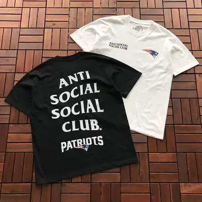 ￥~85 ANTI SOCIAL SOCIAL CLUB T-SHIRT 55041243 (im 185CM 70KG iwear size M in the photo)