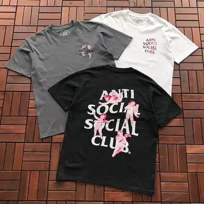 ￥ ~ 85 ANTI SOCIAL SOCIAL CLUB T-SHIRT 55041207 (im 185CM 70KG iwear size M in the photo)