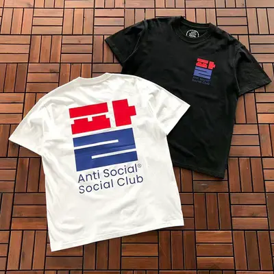 ￥ ~ 85 ANTI SOCIAL SOCIAL CLUB T-SHIRT 55041240 (im 185CM 70KG iwear size L in the photo)