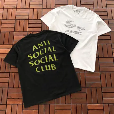 ￥ ~ 85 ANTI SOCIAL SOCIAL CLUB T-SHIRT 55041236 (im 185CM 70KG iwear size L in the photo)